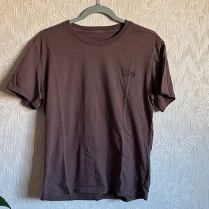 Mountain Hardwear Short-Sleeve Crew T-Shirt in Dark Brown
